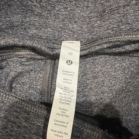 lululemon ready to rulu jogger crop sz 10 - Picture 4 of 5